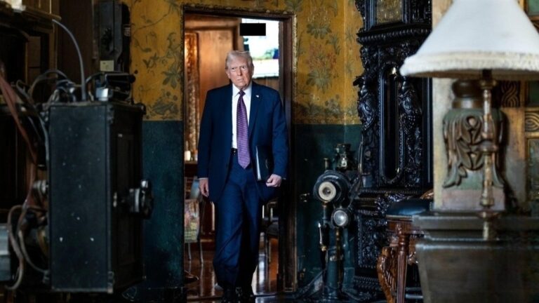 Republicans and the Conundrum of Conundrums: To Cut Taxes or To Close the Borders?
